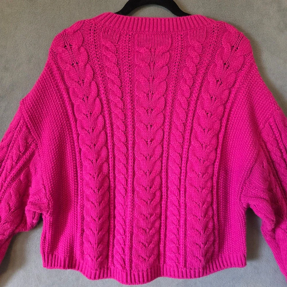 Hippie Rose Cable Knit Sweater Women Medium Pink Cropped Chunky Barbiecore Boho